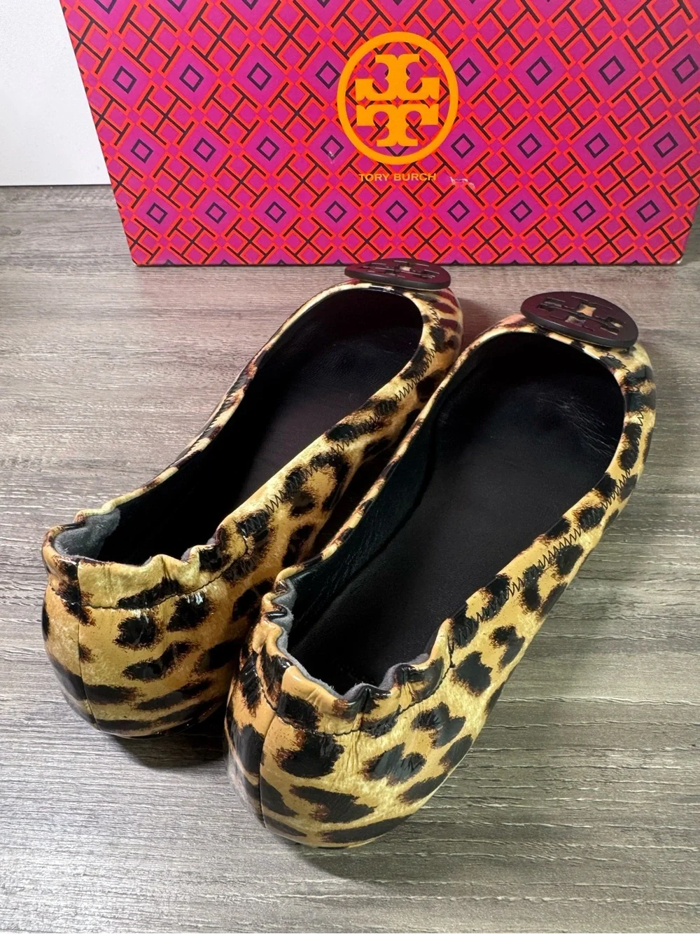 Tory Burch Patent Leather Leopard Print Travel Ballet Flats Sz 9 RARE $258
